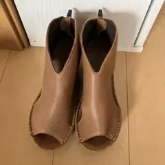 オーブデミュゼ　セモアージュ　ブラウン オープントゥ サンダル M