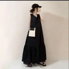 ブラック ノースリーブ ロングワンピース