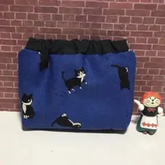 可愛いハチワレ猫ちゃん♪ハンドメイド＊ふんわりバネポーチ