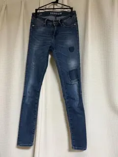 DENHAM スキニーデニム ダメージ　パッチ付き EU24
