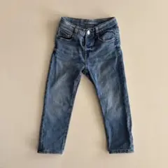 Item thumbnail for item 38eb42a8-3134-487b-9089-195438ebf1d3