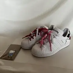 【完売品】アディダスオリジナルス SUPERSTAR キティ　美品　チャーム付き