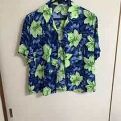 BECAUSE 半袖フローラルシャツ