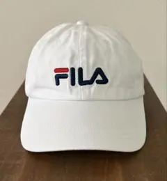 FILA ホワイト キャップ　ユニセックス　ストリート　スポーツ　美品