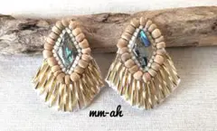 Shell Flake Wood個性派刺繍ピアス