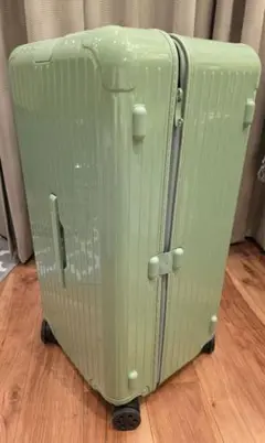 T*中様 【1回使用美品ラスト】Rimowa　Essencial trunkpl エッセンシャル トランク プラス 軽量スーツケース | グロス