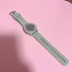 ✨新品未使用✨デジタル腕時計　腕時計　レディース