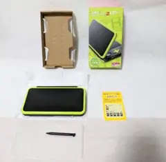 極美品 New Nintendo 任天堂 2DS LL ブラック×ライム