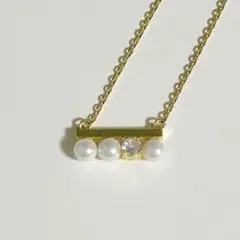 ネックレス バランス イエローゴールド