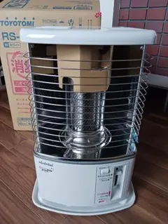 TOYOTOMI トヨトミ 石油ストーブ RS-H29Eホワイト（箱有り） TOYOTOMI トヨトミ 石油ストーブ RS-H29Eホワイト（箱有り）