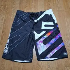 QUIKSILVER サーフパンツ インナー付き