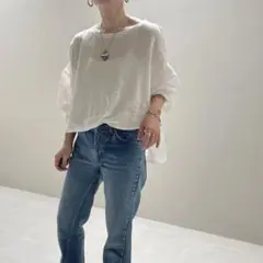 ARGUEホワイトリネン長袖トップス