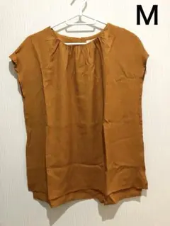 オレンジ　フレンチスリーブ　トップス　Ｍ　レディース