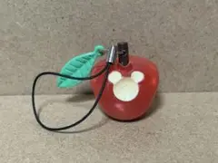 ディズニー　ミッキー　りんご　ストラップ