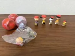 スヌーピー　ガチャガチャ　ならぶんです　野球