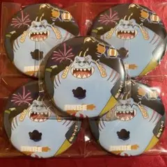 ワンピース onepiece 麦わらストア新宿 缶バッジ 5個 ジンベエ C