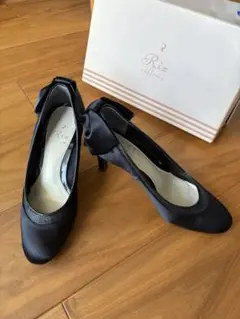 リズラフィーネ　パンプス リボン