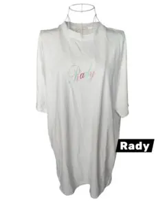 Rady ホワイト オーバーサイズ Tシャツ