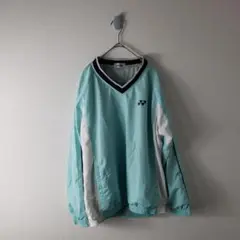 E4　YONEX