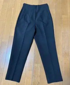 ★美品 フリークスストア キレイ目 プリーツテーパードパンツ 黒 S