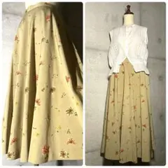 メイクレット　90sレトロクラシカル 花柄プリント　フレアスカート ベージュ　M