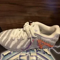 Nike Ja 3 "Light Show" ジャモラント3