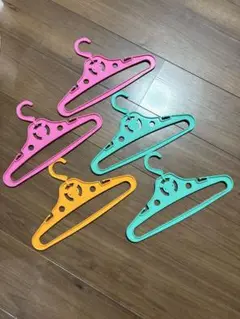 Combi カラフルハンガー 5個セット