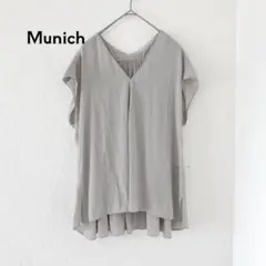 Munich ギャザー　ノースリーブ　ブラウス　グレー