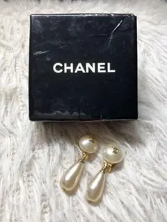 CHANEL ロングイヤリング ヴィンテージ