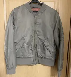 Item thumbnail for item 1947214a-77f6-4a25-8315-d813ac63dc8e