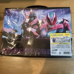 仮面ライダーリバイスラッキーバッグ