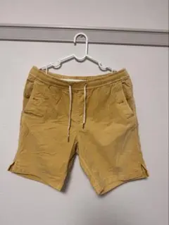 イエロー ショートパンツ ポケット付き