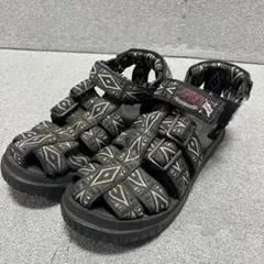 Item thumbnail for item c3bd5217-286c-4e16-8530-1ee5f037dd25