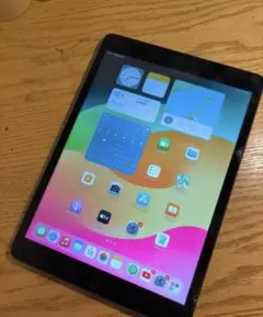 最安値 Apple iPad シルバー 本体　第7世代32GBモデル