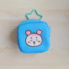 ☆匿名配送☆ ちいかわ カニ 古本屋 ミニ ボックスポーチ カラビナ付き ブルー