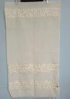 ストール白刺繍
