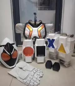 仮面ライダーカリス コスプレスーツ 一式（塗装済み完成品／オーダーメイド可） 仮面ライダーカリス コスプレスーツ 一式（塗装済み完成品