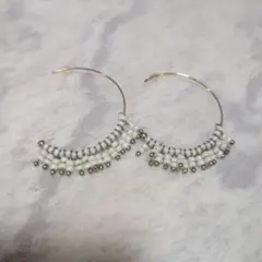 ホワイトビーズ フープピアス