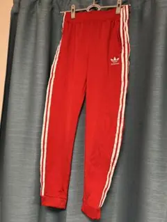 adidas レッド 3本ライン ジャージパンツ