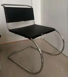 MRチェア カンチレバーチェア