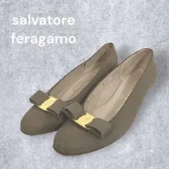 【フェラガモ】ローヒールパンプス【茶系】ヴァラリボン ゴールド金具