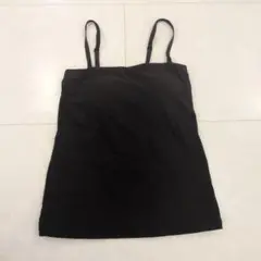 ユニクロ　黒 カップ付き　キャミソール　値引き不可