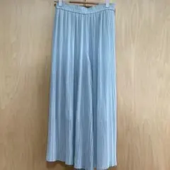 ユニクロ ライトグリーンプリーツ ガウチョパンツ M