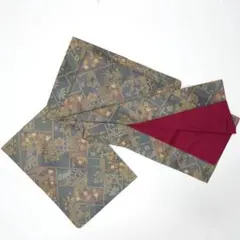 Item thumbnail for item a5de361e-95fa-4e9b-8bca-04b78f94fa45