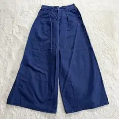 【ワイドパンツ】M〜L 青 カジュアル コットン生地 タック入り 春秋