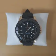 新品未使用 ヨットマスター オマージュウォッチ クォーツ 黒×金