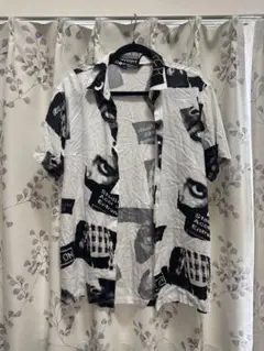 Bershka グラフィック シャツ 半袖 人の目 アイ