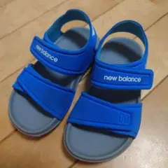 new balance ベビーサンダル 青　14センチ