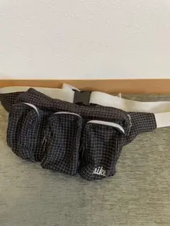 00s/Y2K Nike グラフチェック柄 ボディバッグ
