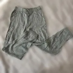 H &M カーキ　薄手パンツ　120